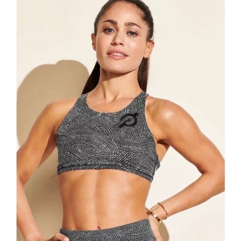 Lululemon Free to Be High Neck Peloton Bra - 8